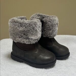 OshKosh B'gosh Brown Faux Fur Boots